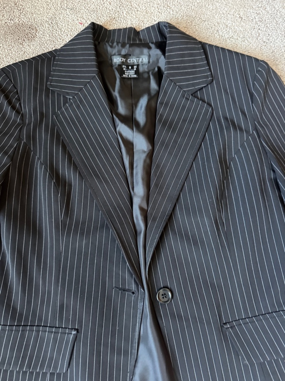 Body Central Pinstripe Blazer Pants Suit Set Black SIZE S Career Chic - Picture 3 of 9